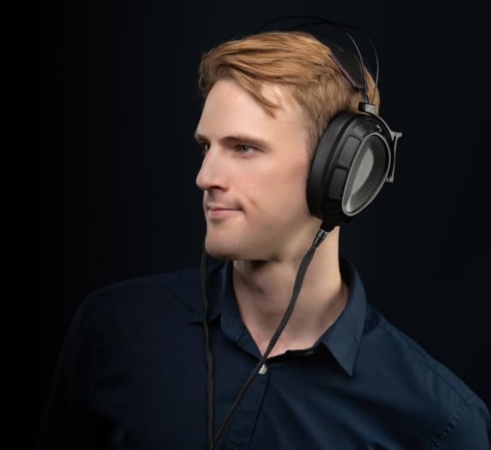 Amazon.com: Dan Clark Audio Stealth Planar Closed-Back